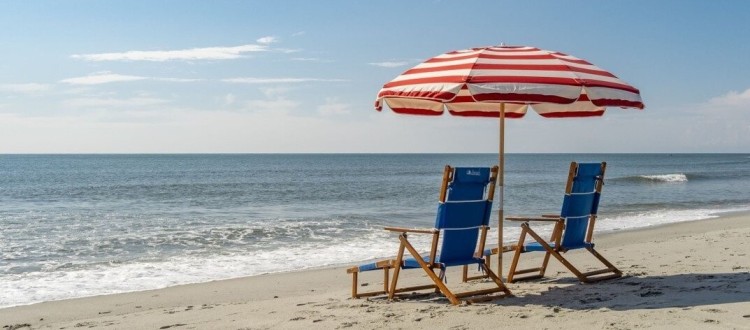 Umbrella and chairs on Wasaga Beach